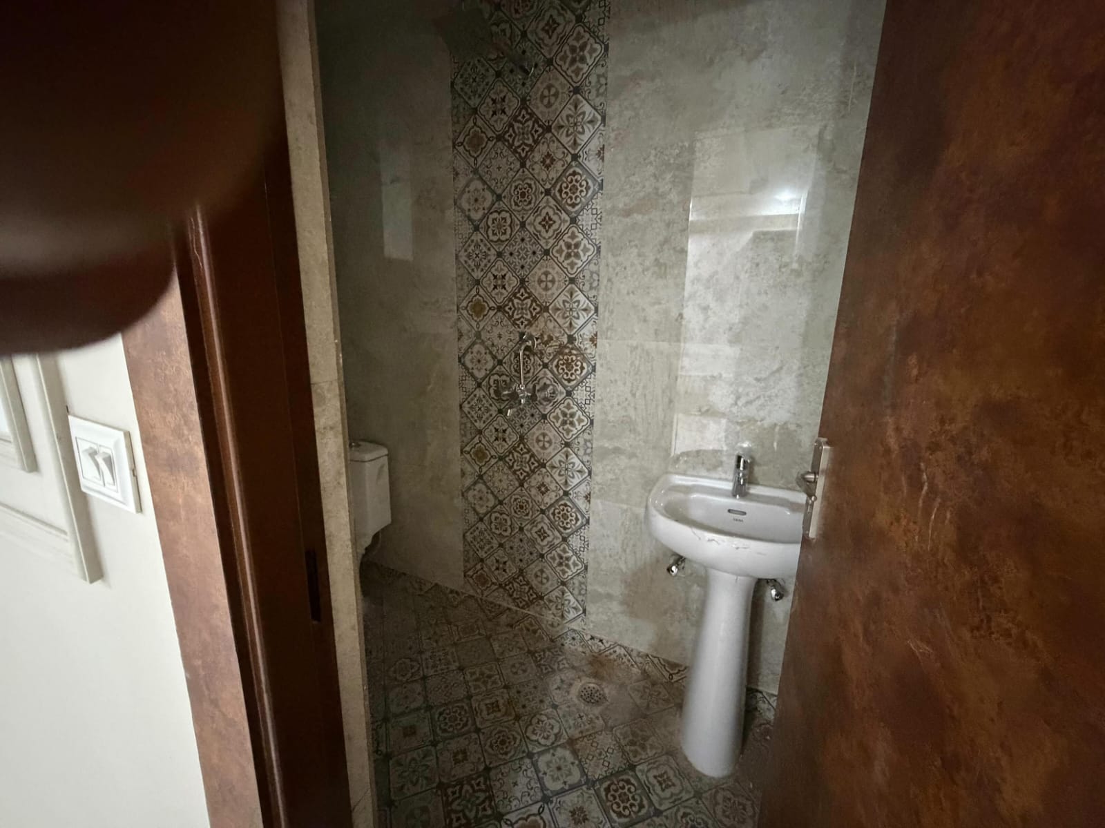 2 BHK FLAT MTC ARAMBH PROJECT SECTOR 12 GREATER NOIDA