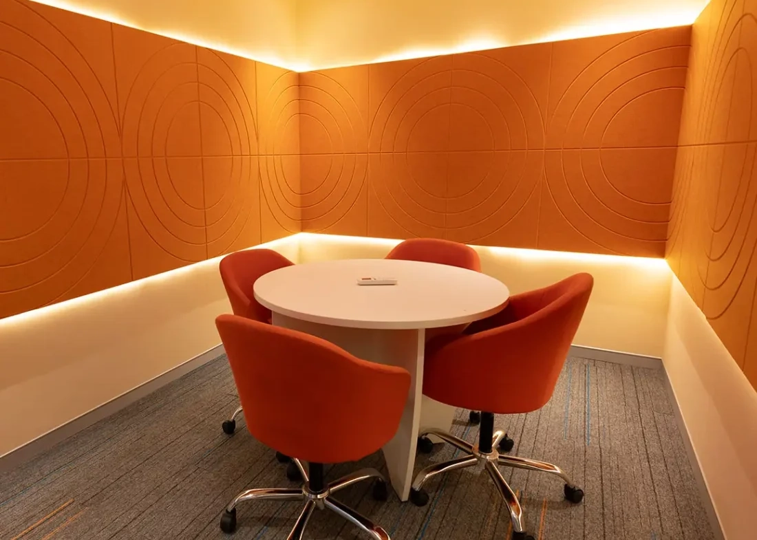 Virtual Office in Delhi – Empower Your Business with SpaceHat